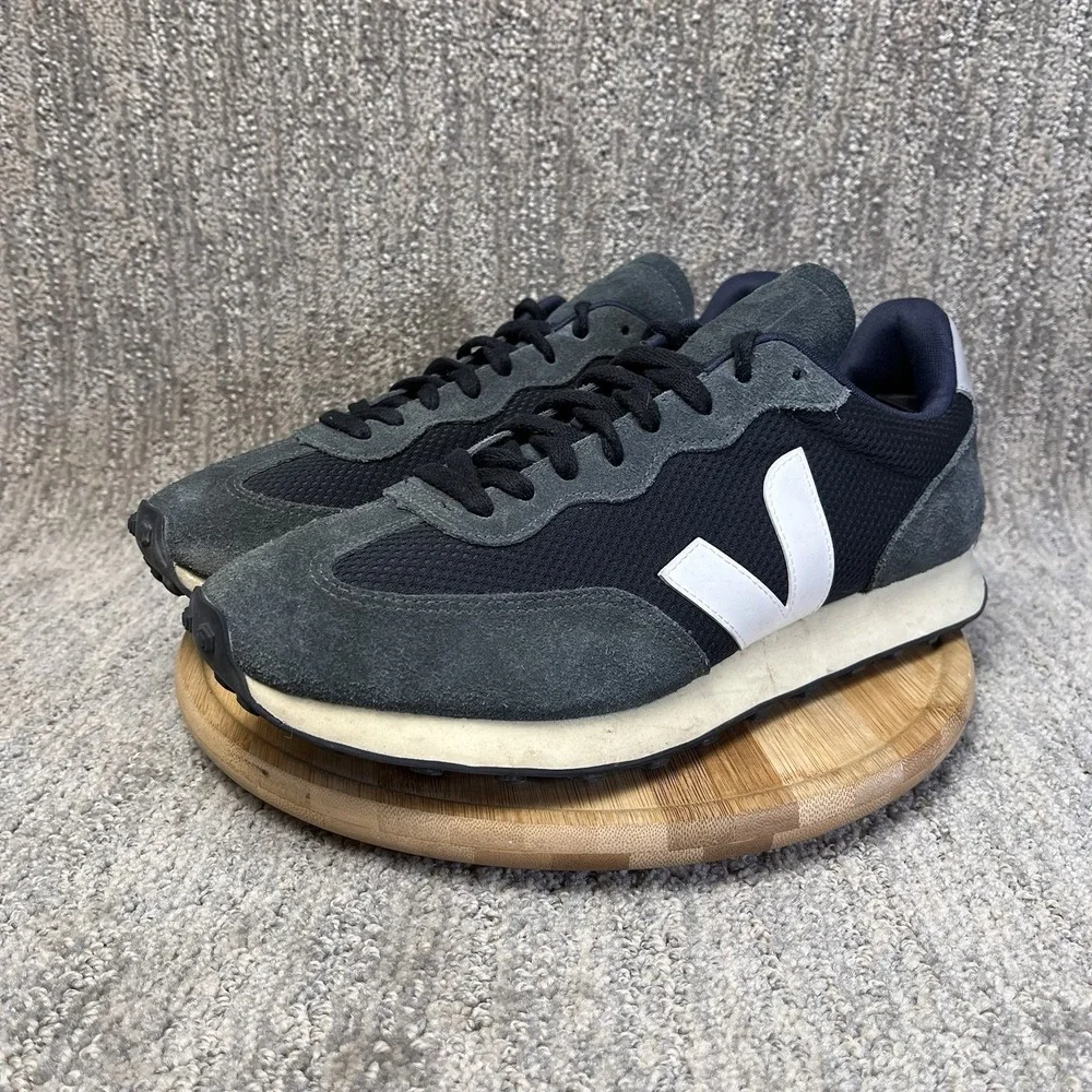 VEJA Rio Branco Suede Leather Men's Size 11.5 Alveomesh Lace Shoes Walking Shoes